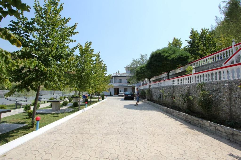 Boci Hotel Elbasan Exterior foto